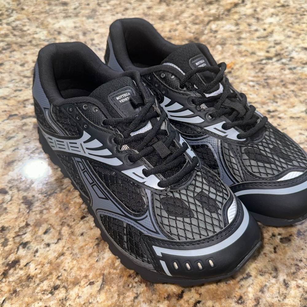 Bottega Orbit Trainers size 43 eu (10 us) brand new condition without box